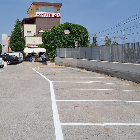Hotel Patrizia Senigallia Dış mekan fotoğraf